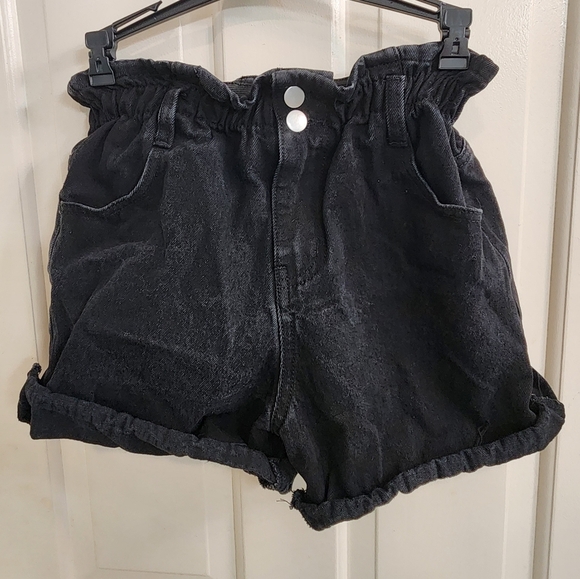 Princess Polly Black Jean Shorts Cinched Waist Size 0 - Picture 1 of 4